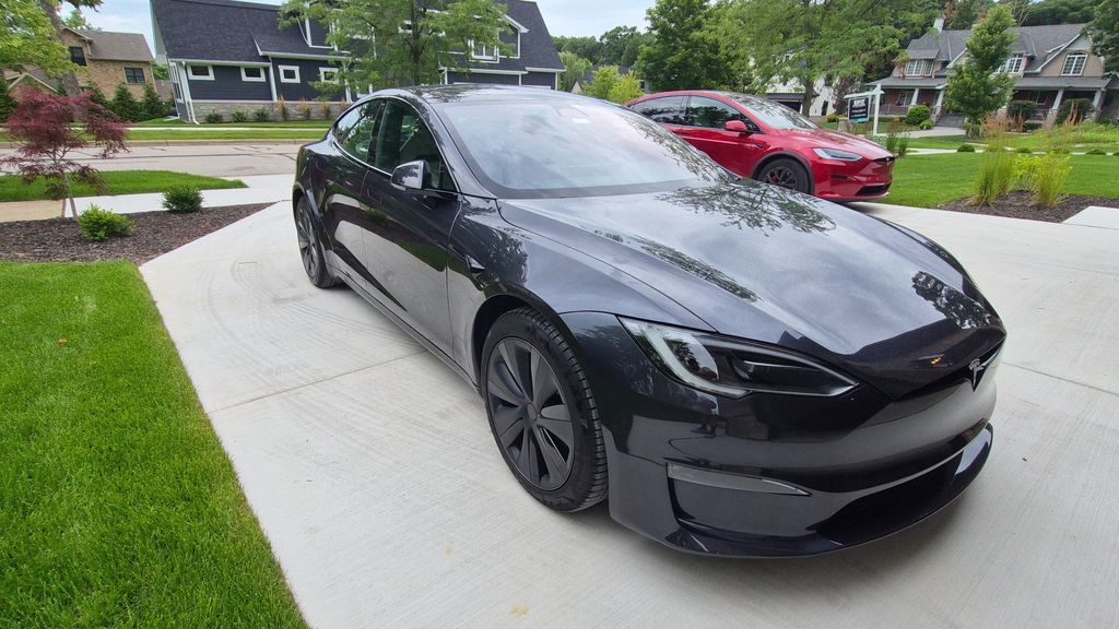 Gray 2025 Tesla Model S Sedan All-Wheel Drive 1-Speed Automatic