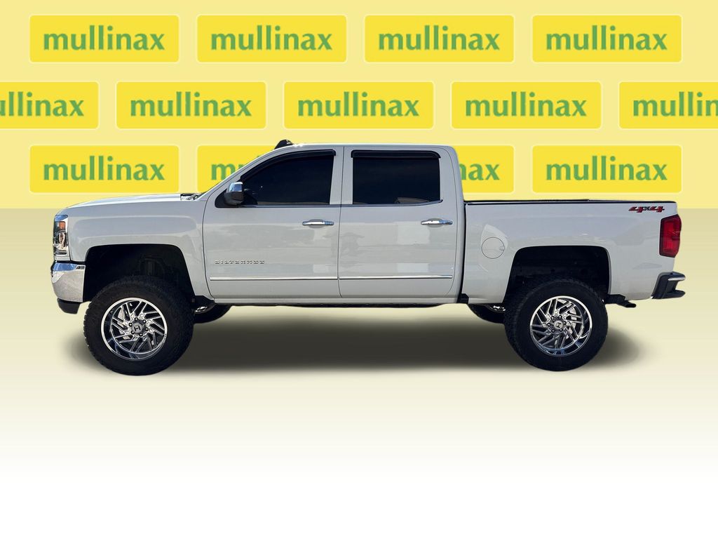 Used 2018 White Chevrolet LTZ image 13