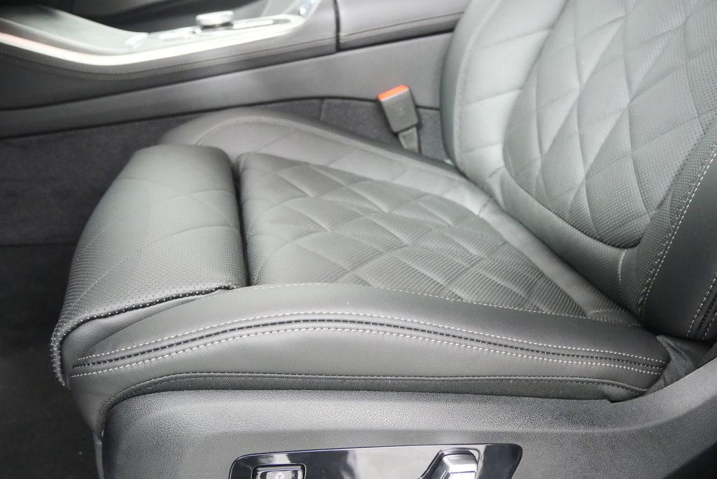 Thumbnail: 2026 BMW X5 - 10