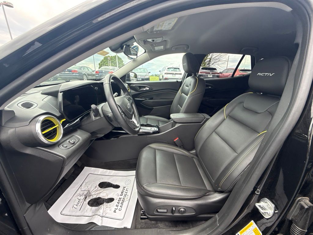 2025 Chevrolet Trax ACTIV Black at Klick Lewis Buick Chevrolet