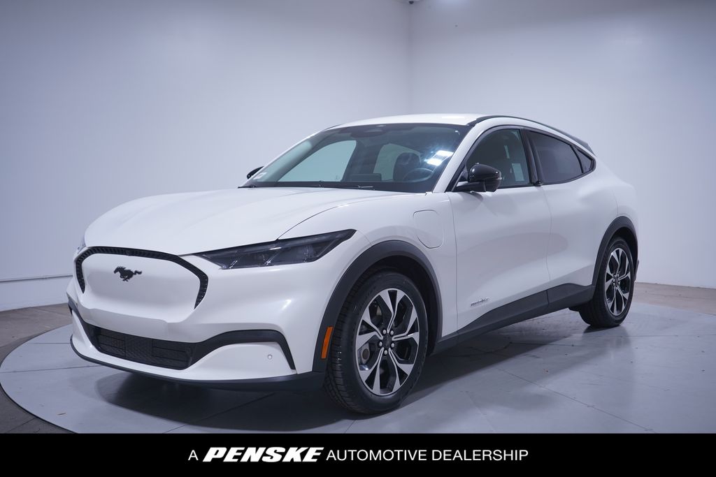 2025 Ford Mustang Mach-E Select -
                  Ontario, CA