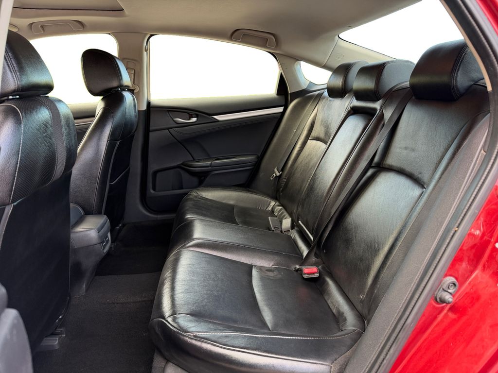 2019 Honda Civic #19