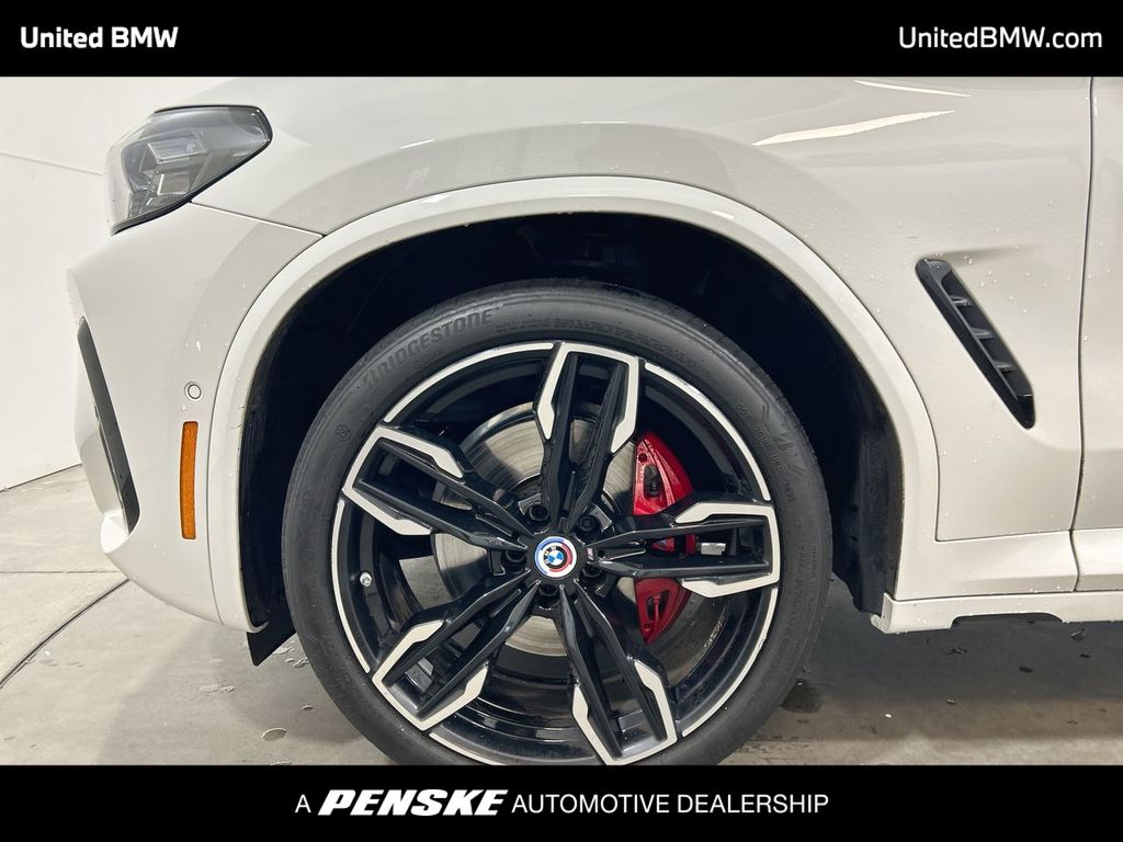 Thumbnail: 2023 BMW X4 - 10