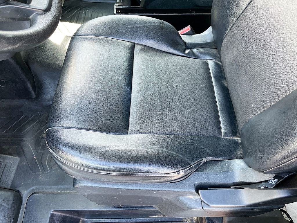 Used 2020 White Ford Base image 19