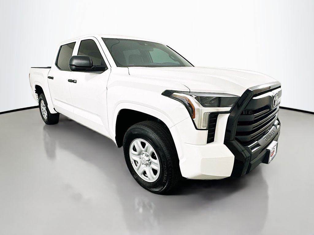 2025 Toyota Tundra SR 3