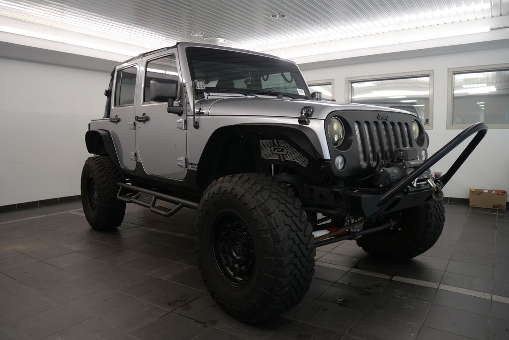 2013 Jeep Wrangler Unlimited Sport 8