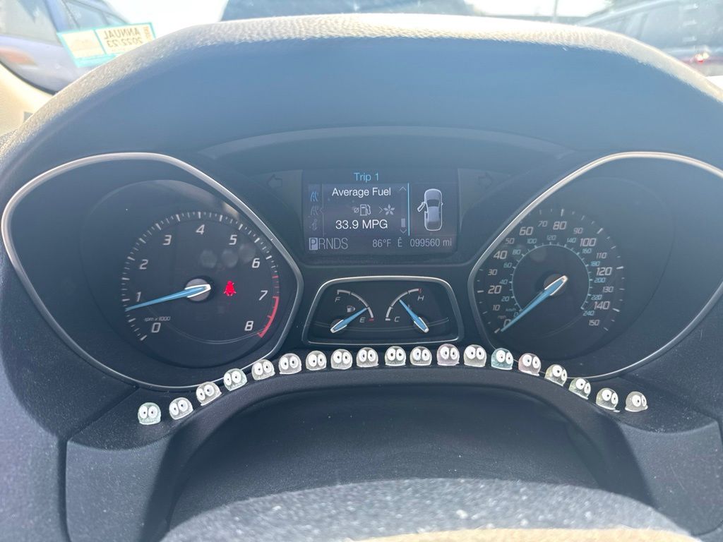 Gray 2012 Ford Focus Sedan Front-Wheel Drive 