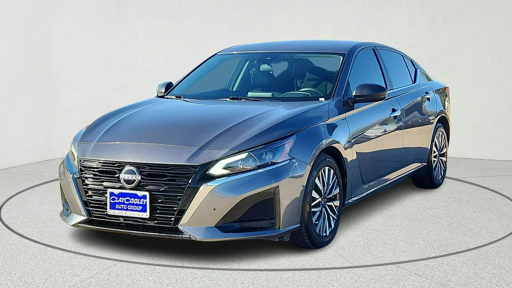 2024 Nissan Altima
