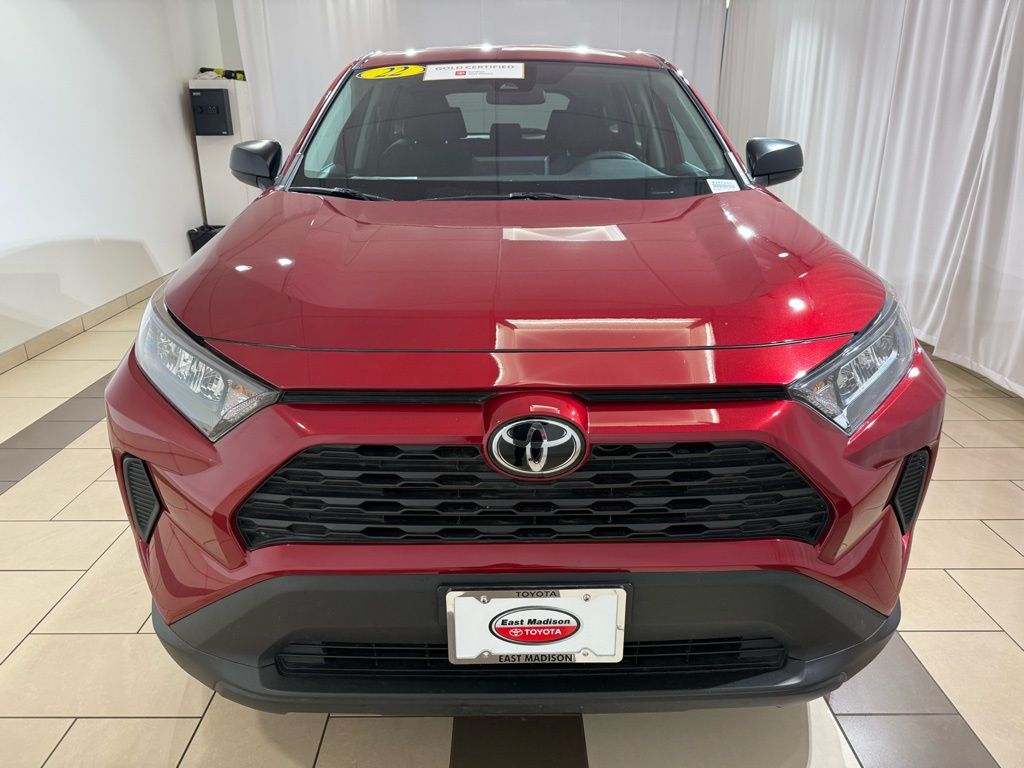 Thumbnail: 2022 Toyota RAV4 - 8