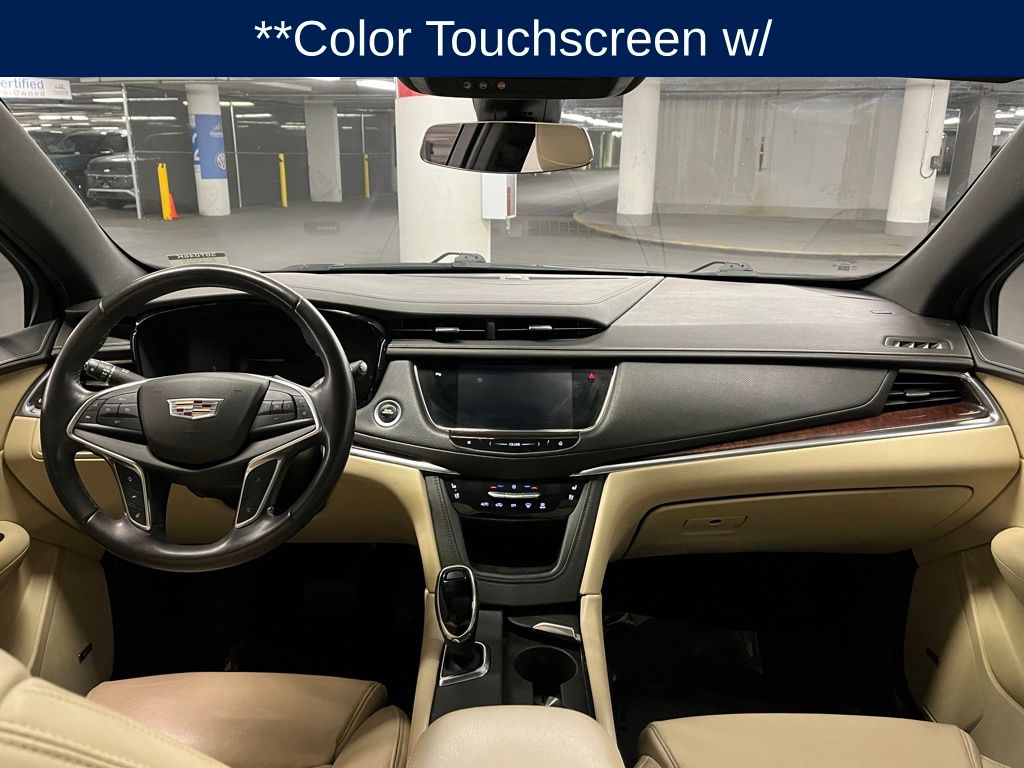 2017 Cadillac XT5