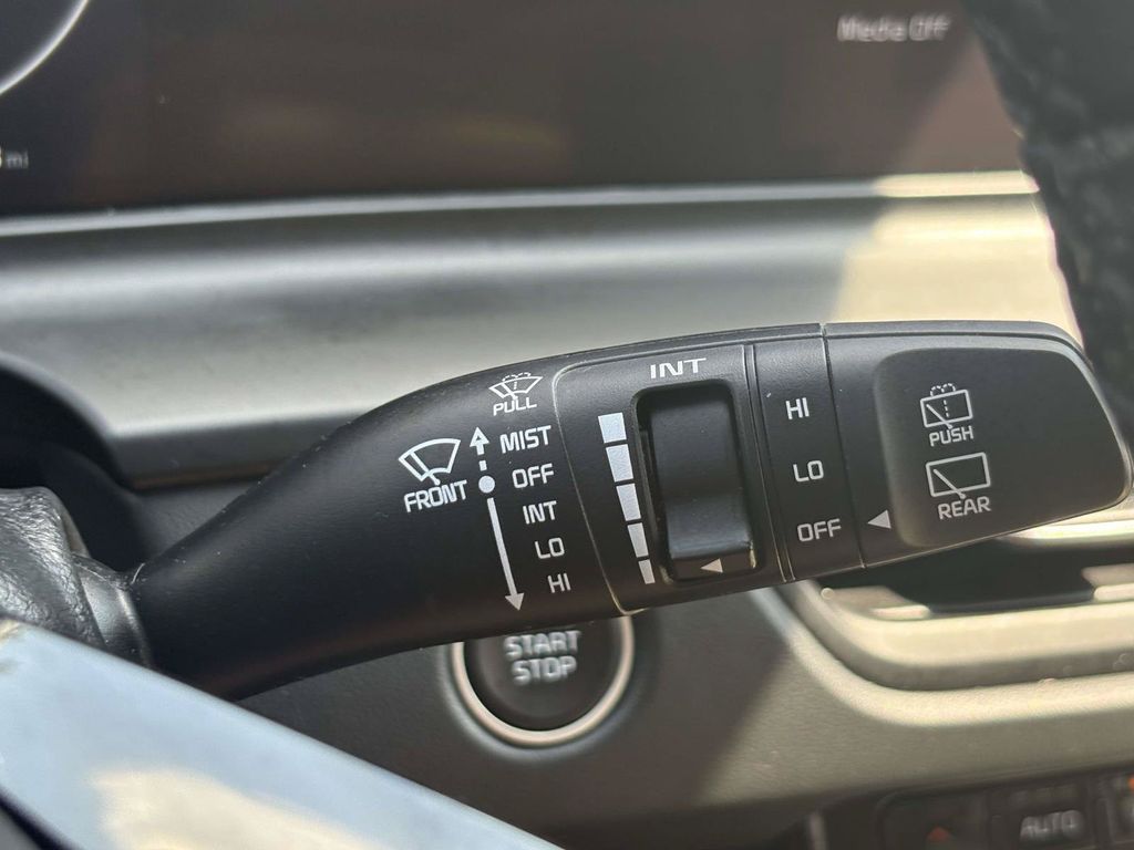 Used 2024 Blue Kia SX image 27