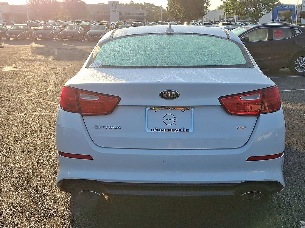 Thumbnail: 2015 Kia Optima - 5