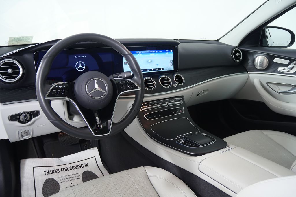 Thumbnail: 2023 Mercedes-Benz E-Class - 20