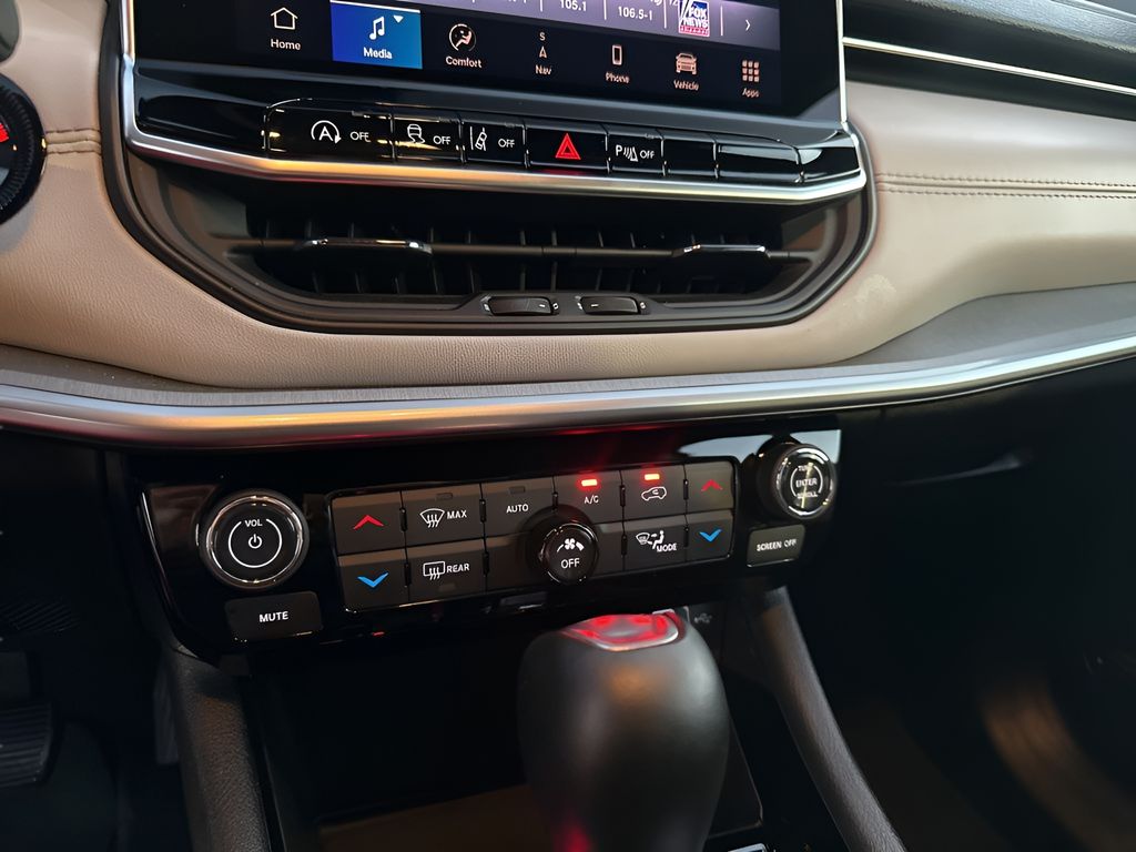 Used Car 2025 Jeep Compass  Limited For Sale Under $25,000 In Austin, Texas