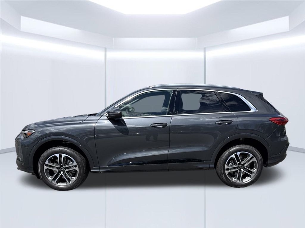 Thumbnail: 2026 Audi Q5 - 2