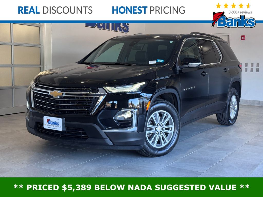 2023 Chevrolet Traverse LT Leather AWD