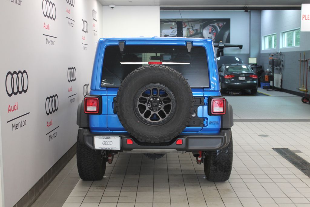 Thumbnail: 2022 Jeep Wrangler - 5