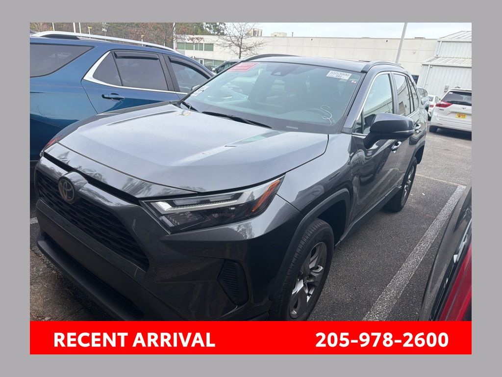 2023 Toyota RAV4 XLE FWD