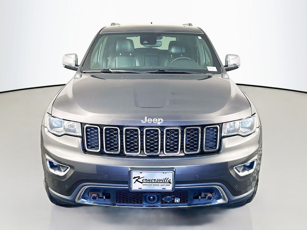Used 2019 Gray Jeep Limited image 2