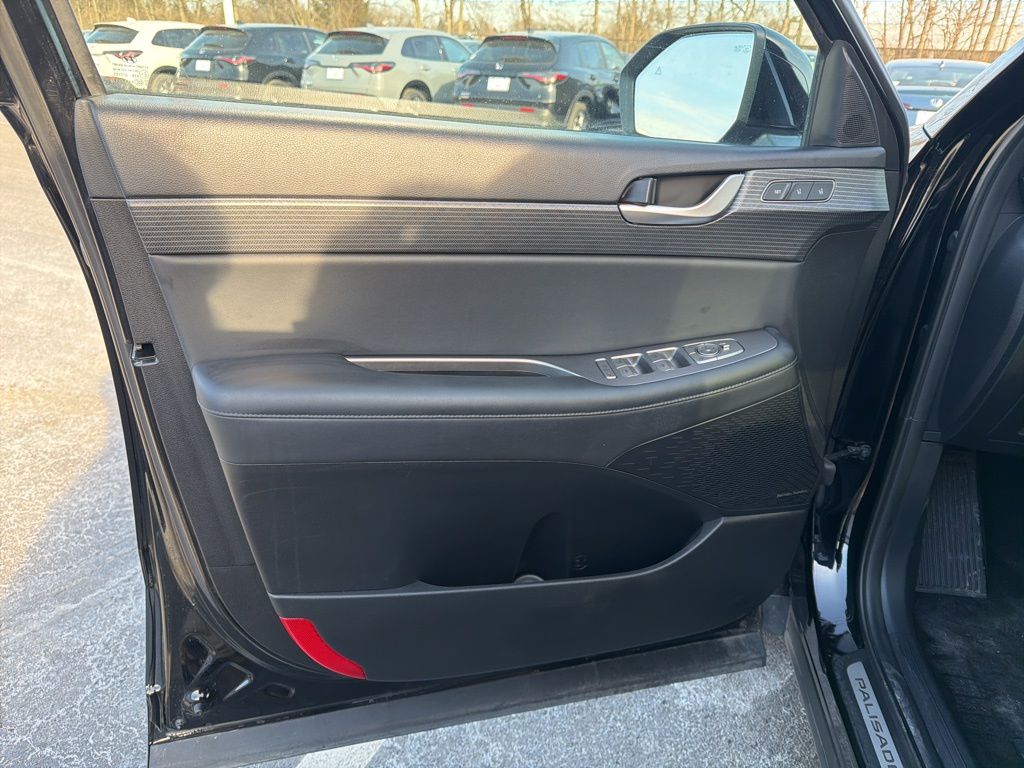 Thumbnail: 2023 Hyundai Palisade - 19