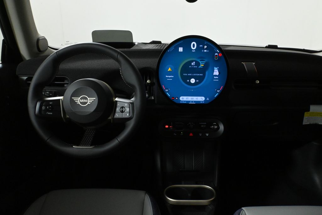 Thumbnail: 2025 MINI Cooper - 17