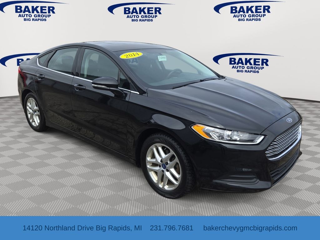Tuxedo Black Metallic 2014 Ford Fusion SE Sedan Front-Wheel Drive 6-Speed Automatic