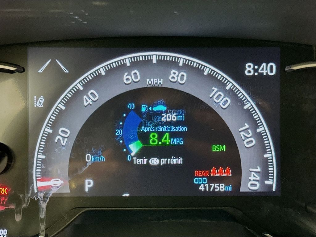 2023 Toyota RAV4 XLE 12