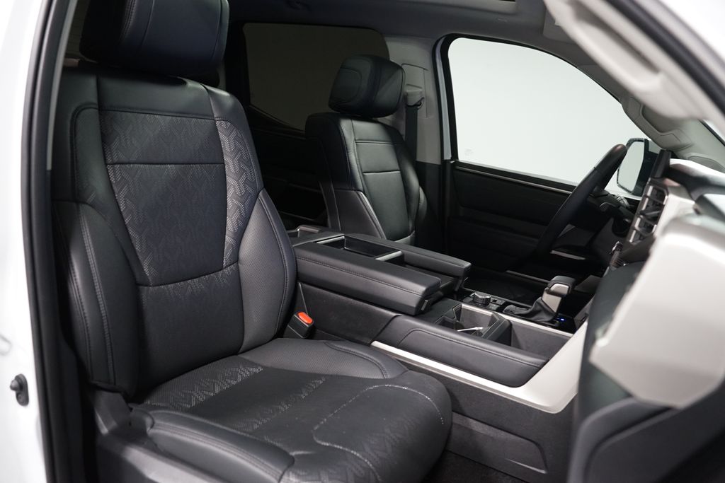 Thumbnail: 2024 Toyota Tundra - 31