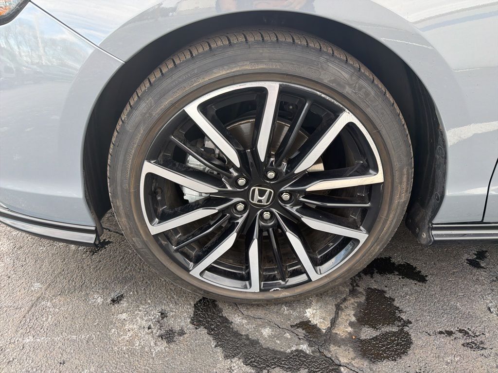 Thumbnail: 2023 Honda Accord - 10