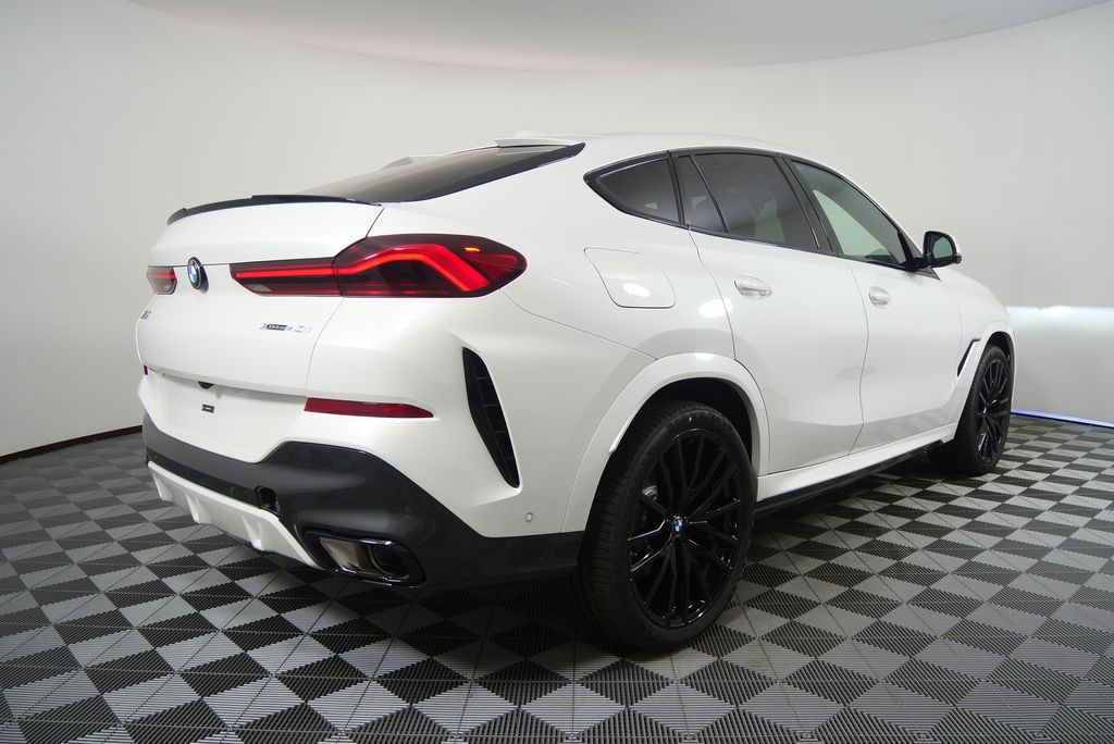 Thumbnail: 2026 BMW X6 - 3