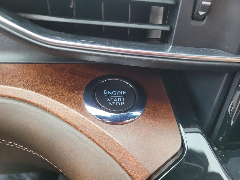 used 2022 Ford Explorer car, priced at $33,600