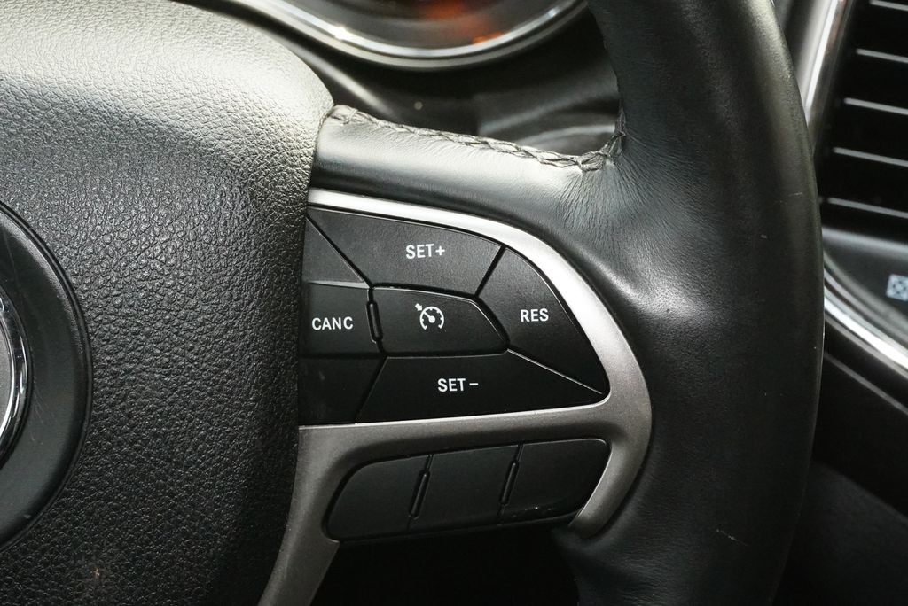 Used Car 2018 Jeep Grand Cherokee  Altitude For Sale Under $15,000 In Weatherford, Texas