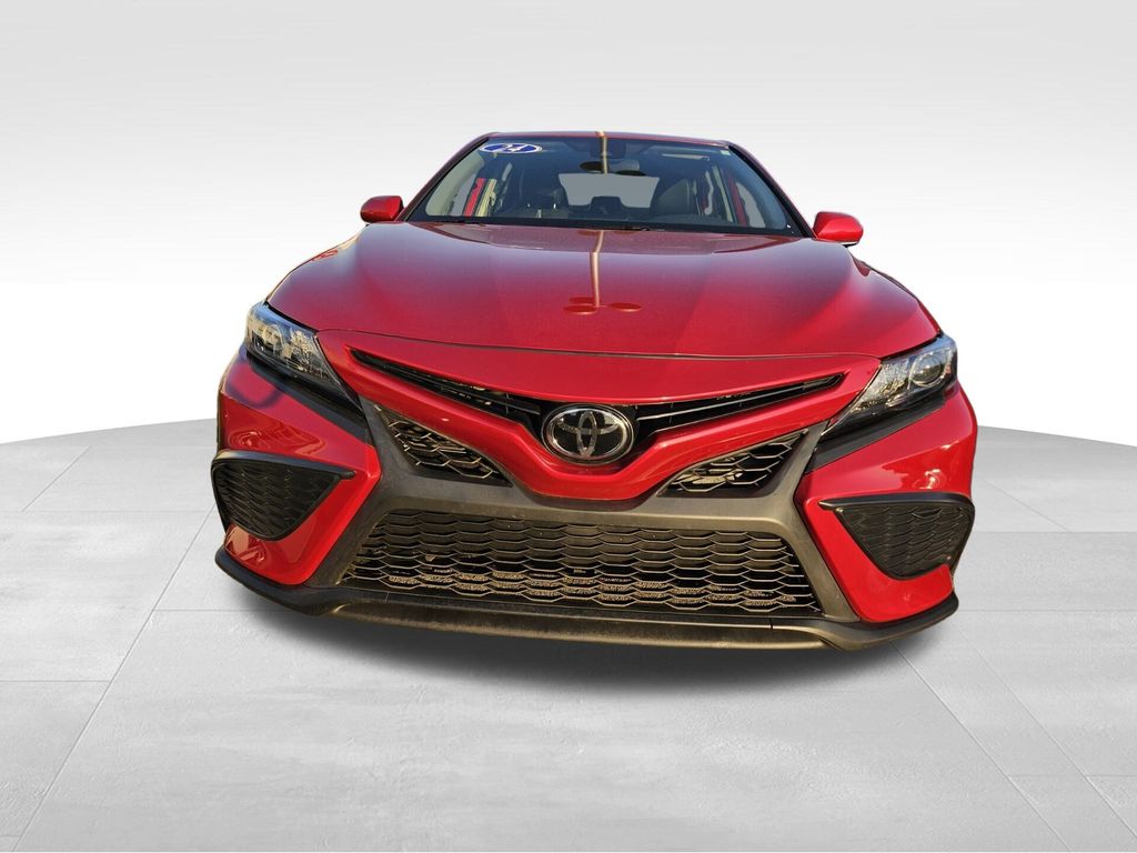 2023 Toyota Camry SE FWD Sedan