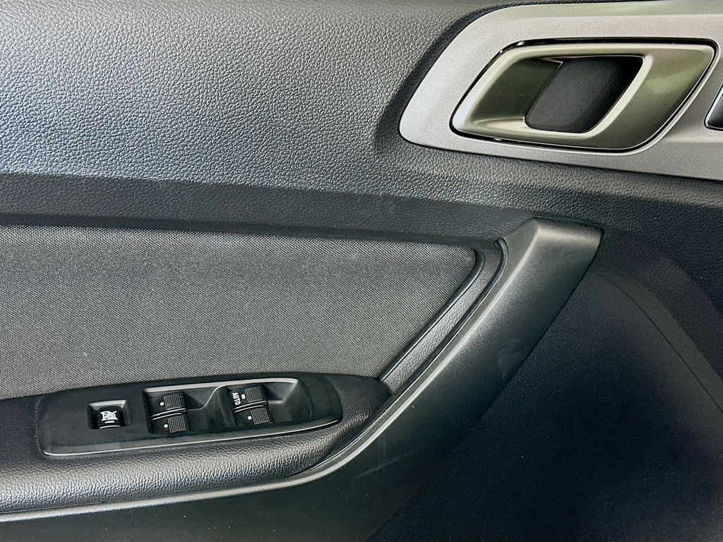 Thumbnail: 2019 Ford Ranger - 17