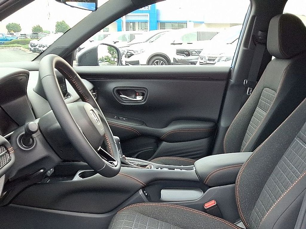 Thumbnail: 2026 Honda HR-V - 9