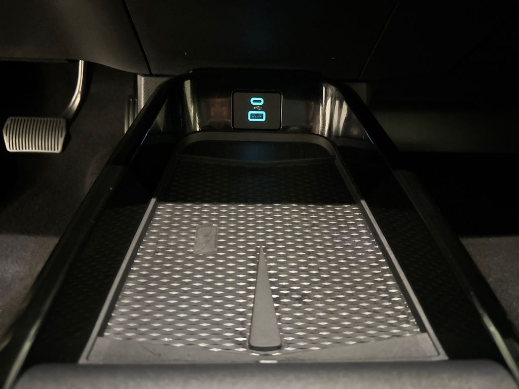 2023 Space White Metallic Ford Mustang Mach-E Select RWD SUV