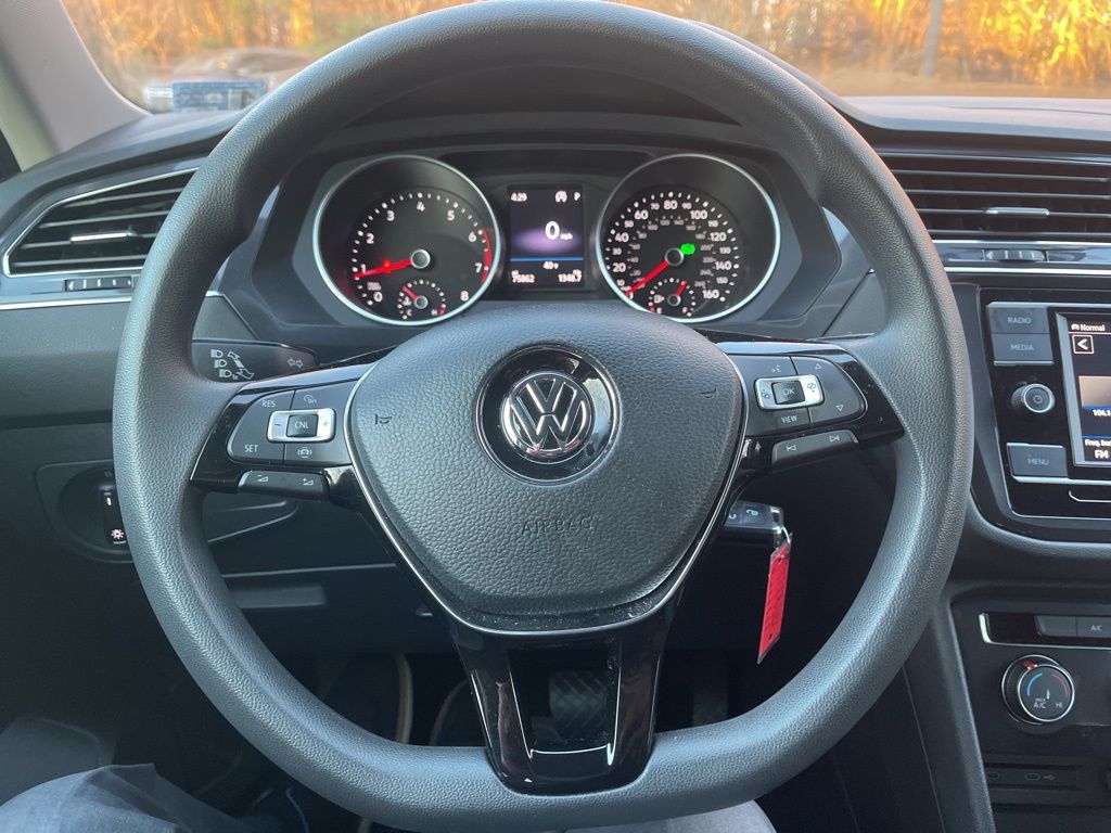 2021 Volkswagen Tiguan 2.0T S 25