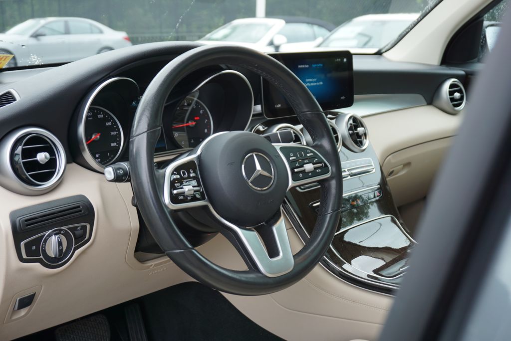 Thumbnail: 2021 Mercedes-Benz GLC - 8