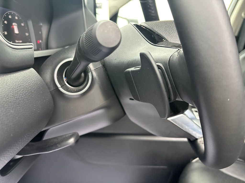 Used 2025 Honda Pilot SUV