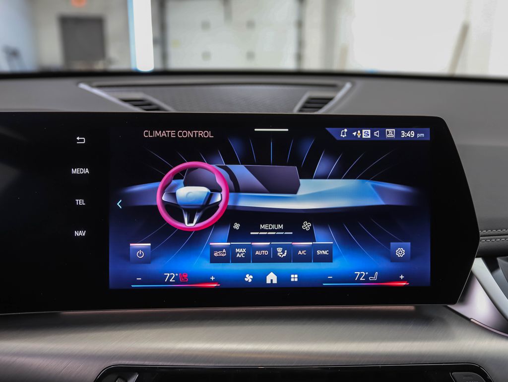 Thumbnail: 2026 BMW X1 - 18