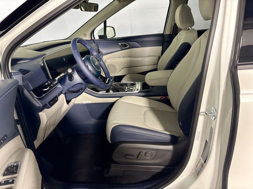 2026 Kia Carnival SX