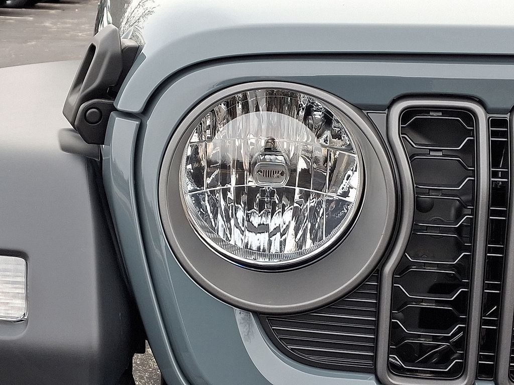 New 2026 Jeep Wrangler SUV