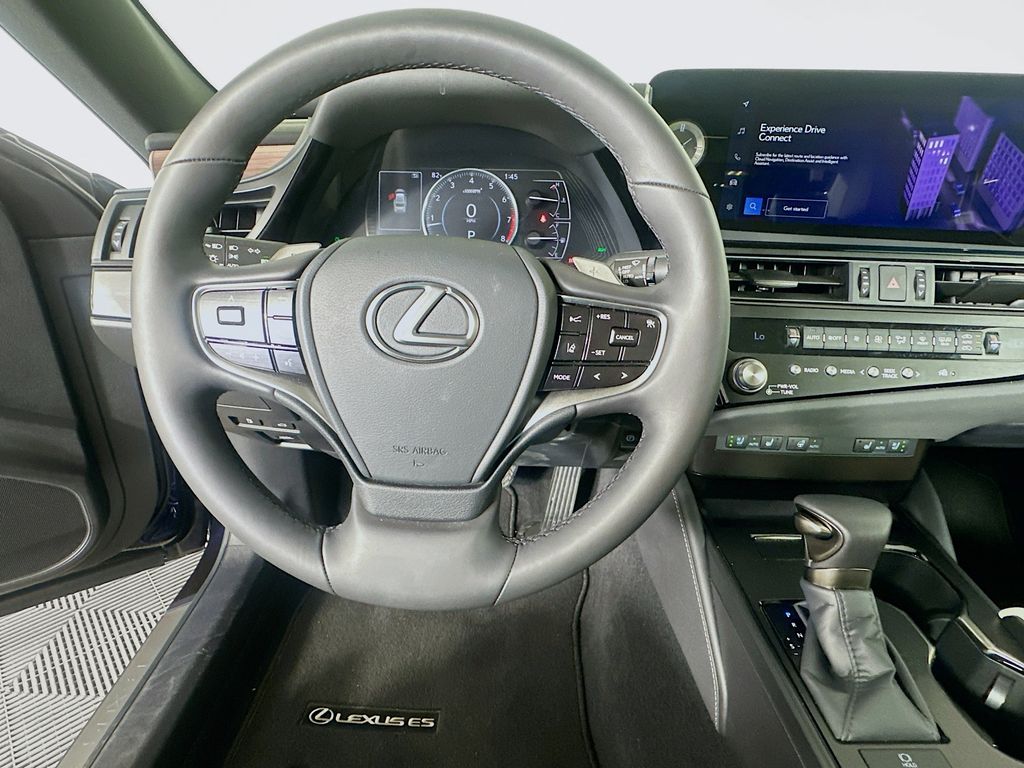 2025 Lexus ES 350 11