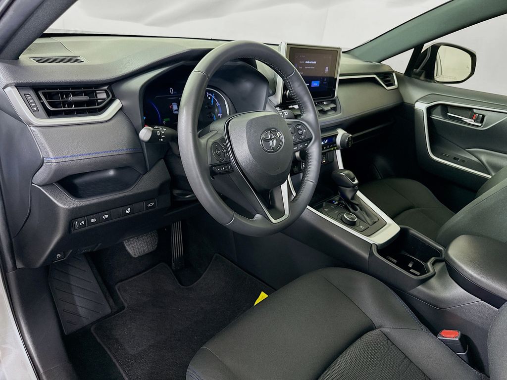 Thumbnail: 2023 Toyota RAV4 - 9
