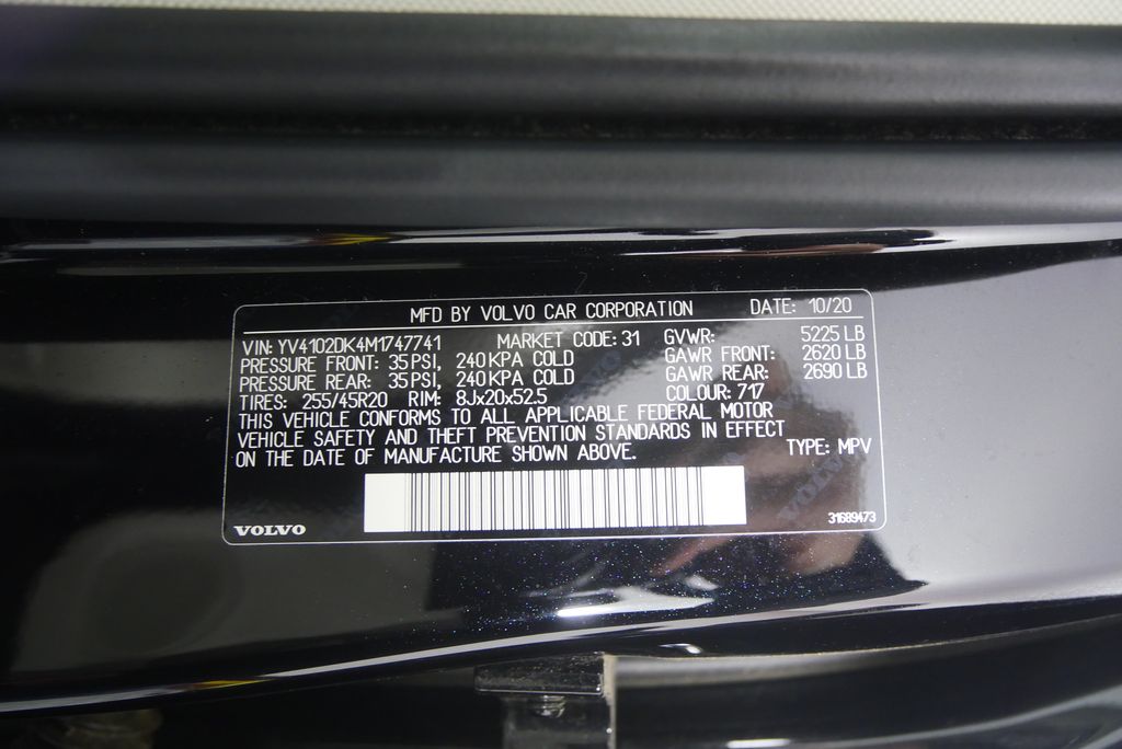 Thumbnail: 2021 Volvo XC60 - 27