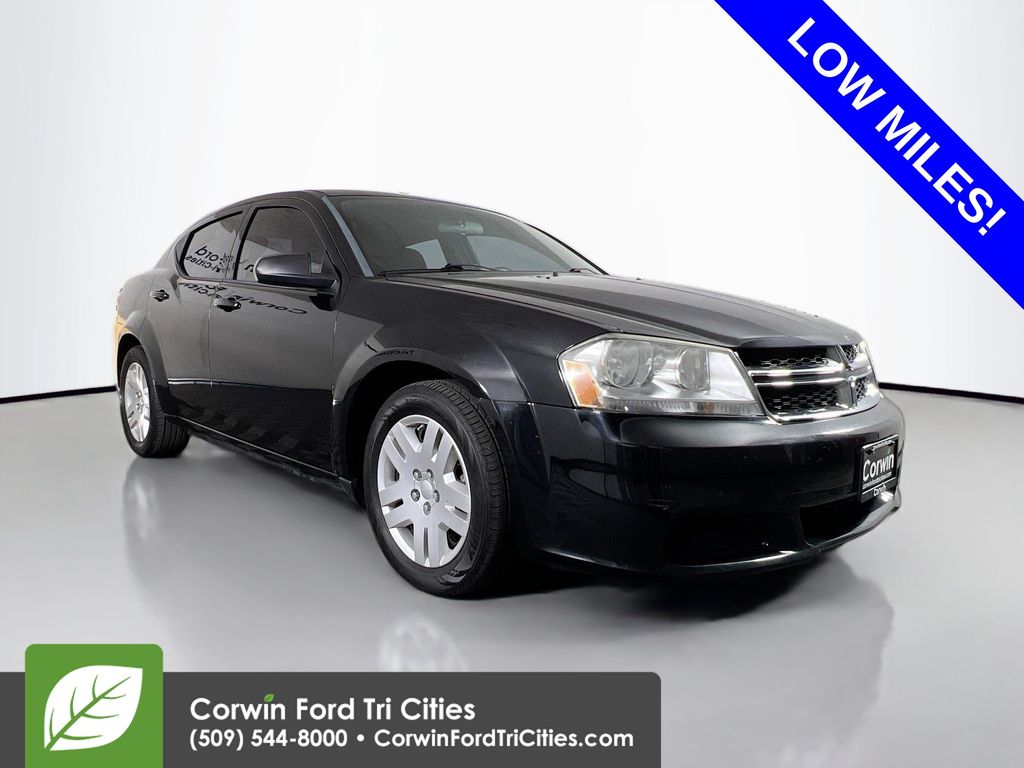 Black 2014 Dodge Avenger Sedan Front-Wheel Drive 4-Speed Automatic