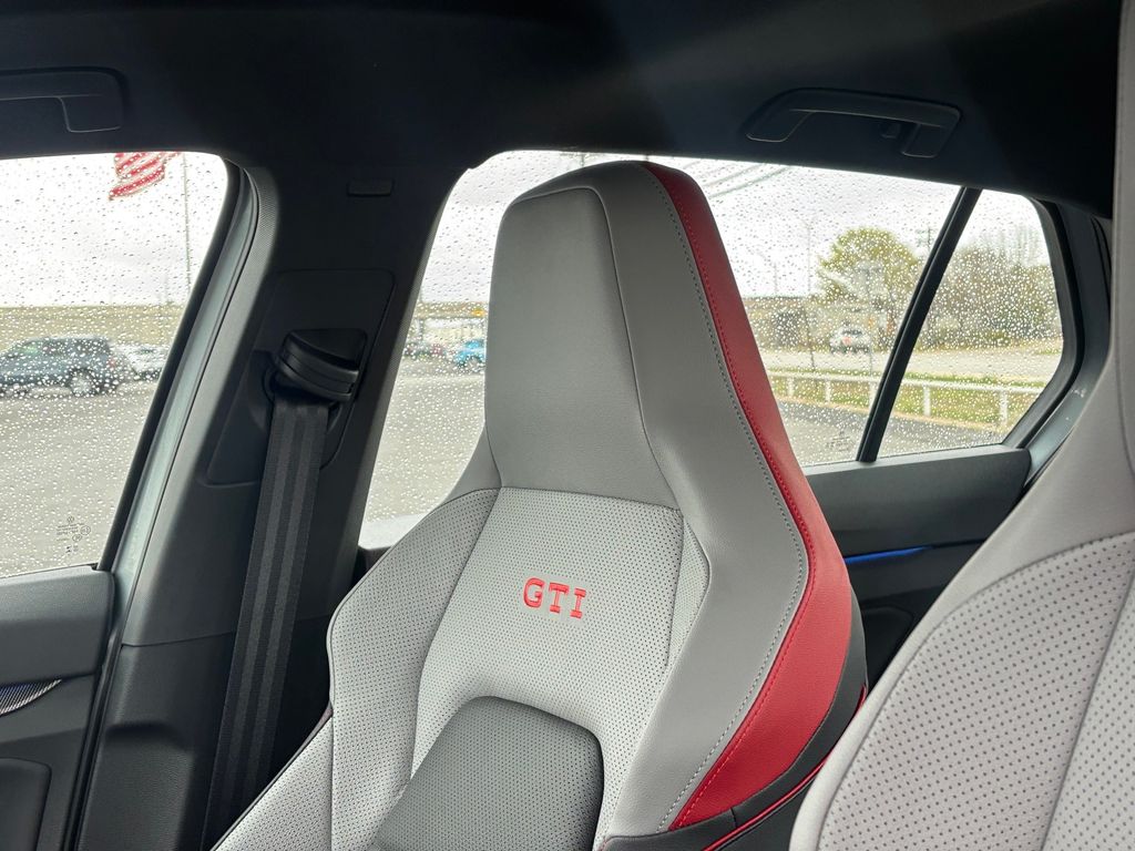 Used Car 2025 Volkswagen Golf Gti  Autobahn For Sale Under $40,000 In Austin, Texas