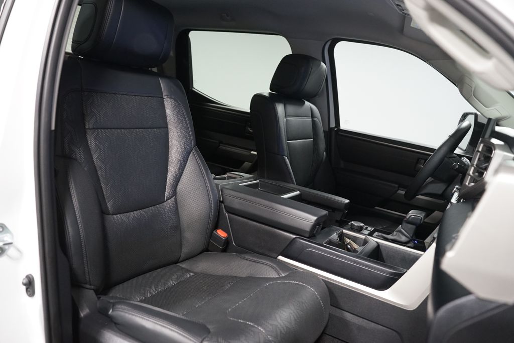 Thumbnail: 2023 Toyota Tundra - 31