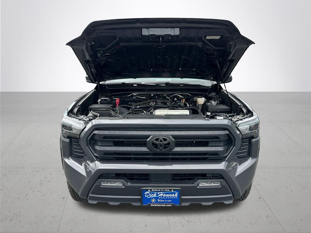 2024 Toyota Tacoma SR5