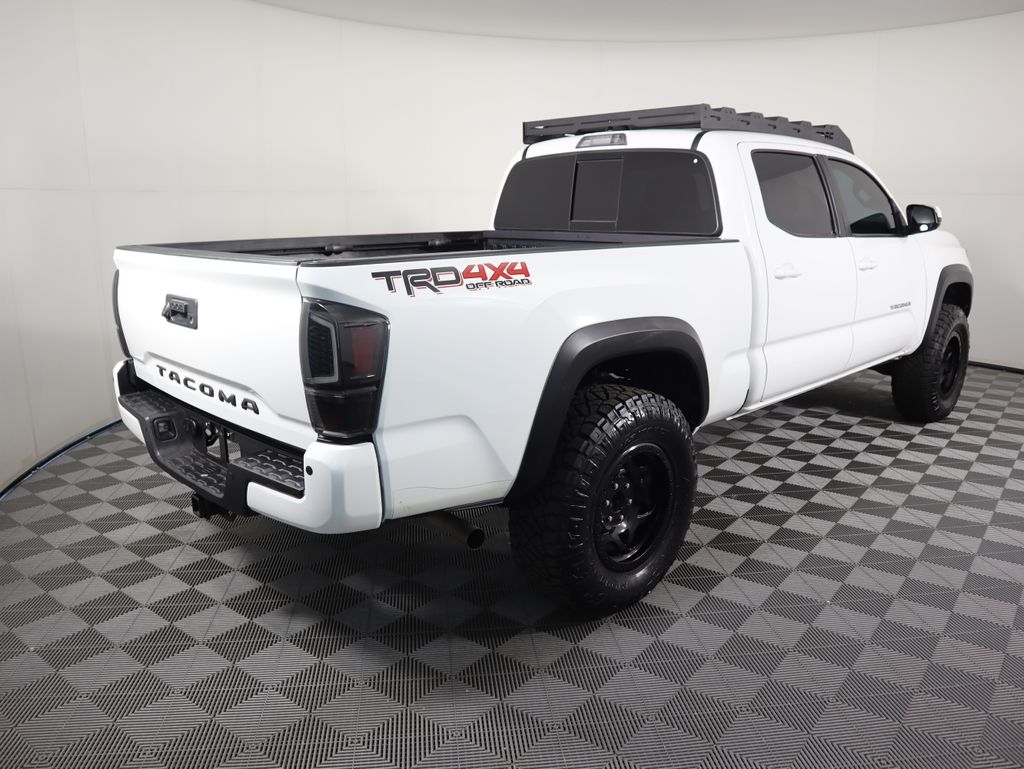 Thumbnail: 2023 Toyota Tacoma - 5